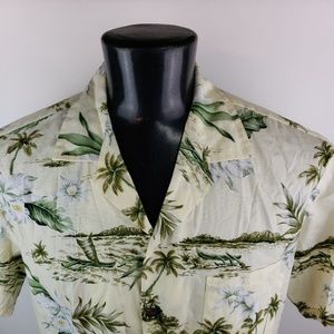 Winnie Fashions Hawaiian Shirt Mens XL